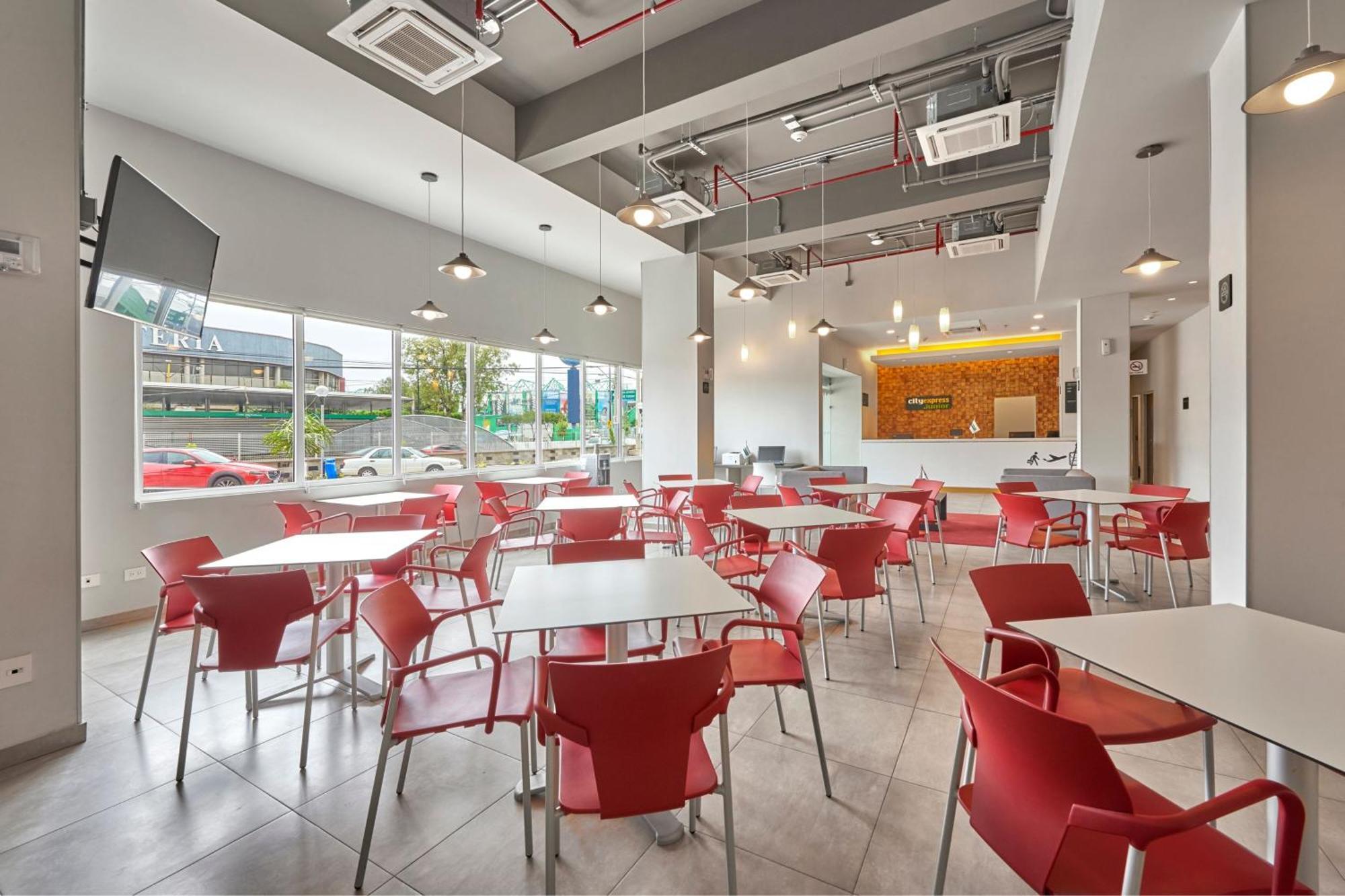 City Express Junior By Marriott San Luis Potosi Zona Industrial Exterior photo