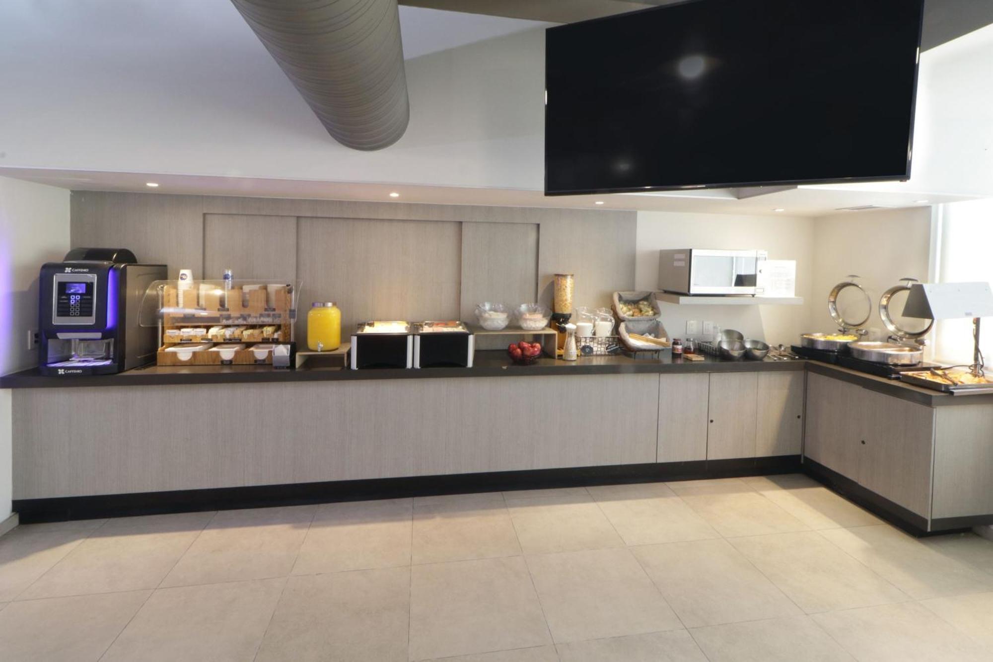 City Express Junior By Marriott San Luis Potosi Zona Industrial Exterior photo