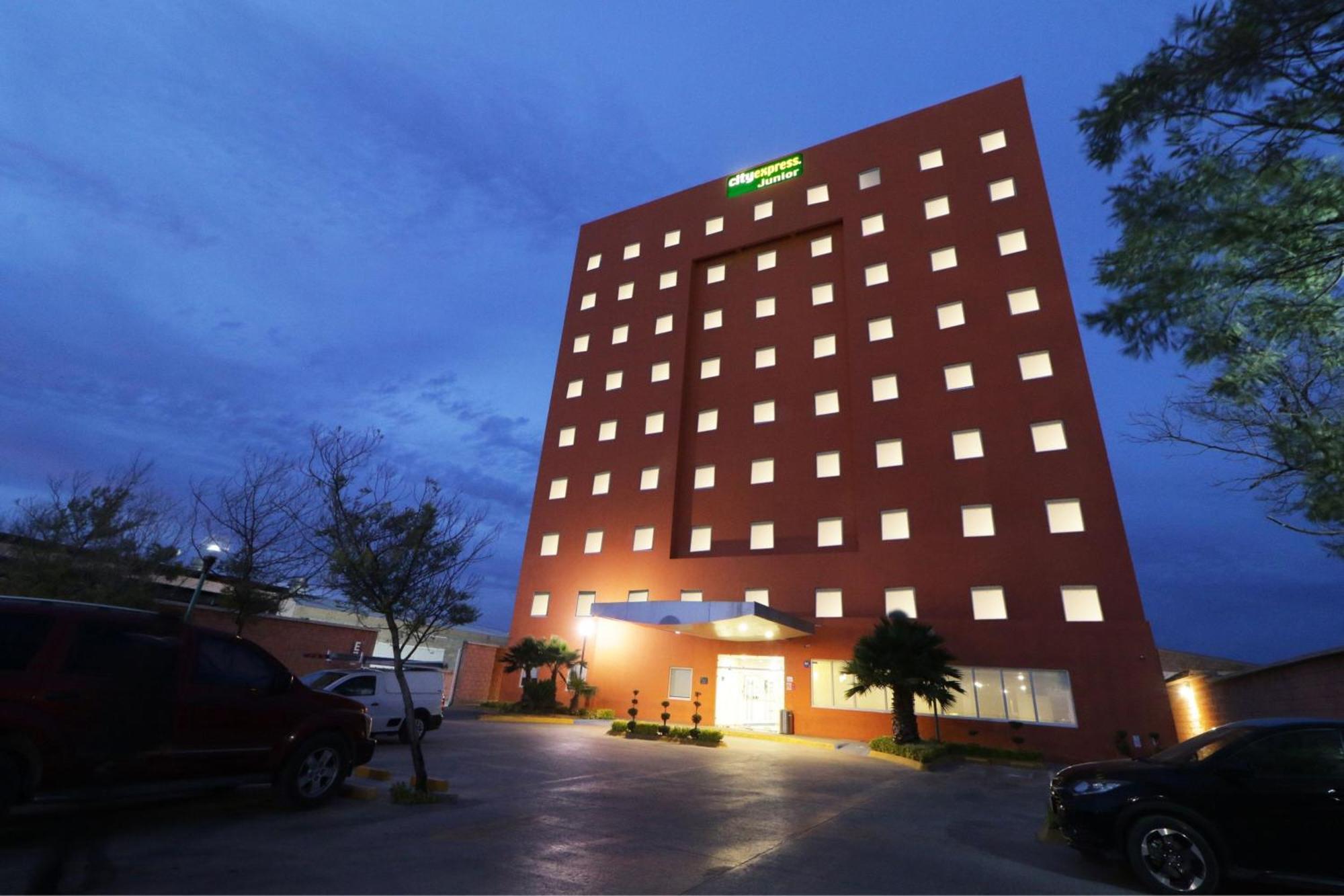 City Express Junior By Marriott San Luis Potosi Zona Industrial Exterior photo